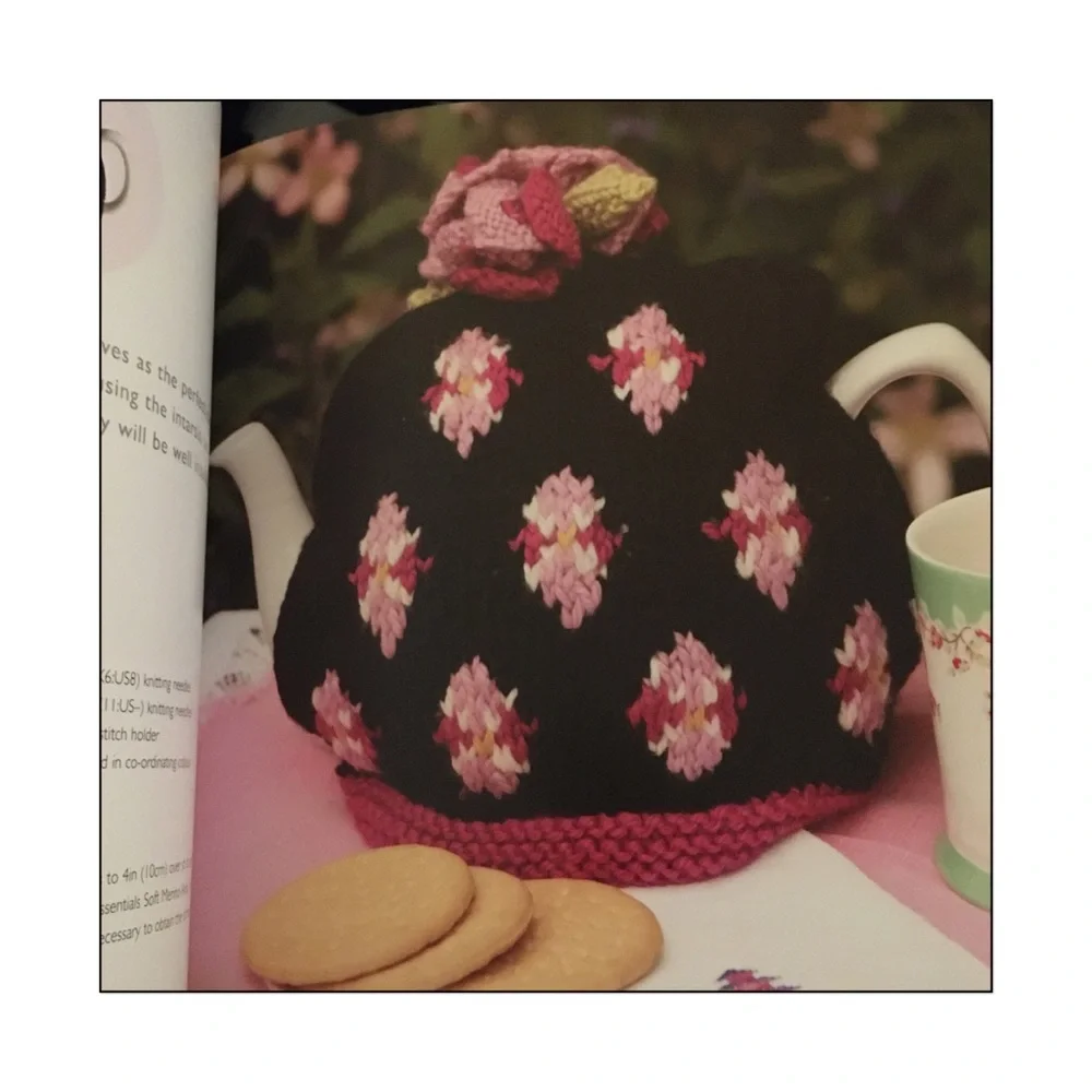 🆕 Tea Cozies 4- 30 Knitting & Crochet Patterns